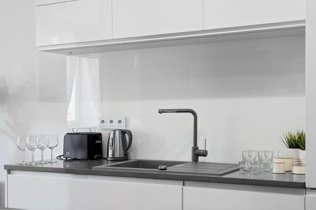 Nowy Swiat 60 - 170 M Do Metra - Prywatne Mieszkanie W Centrum Warszawy - Better Rental 바르샤바 외부 사진